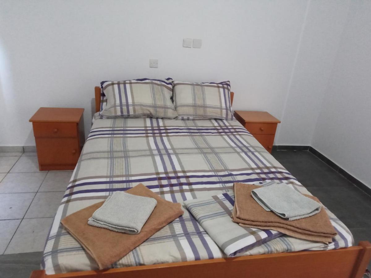 Ariadnis 3 Beds Apt Помос Экстерьер фото